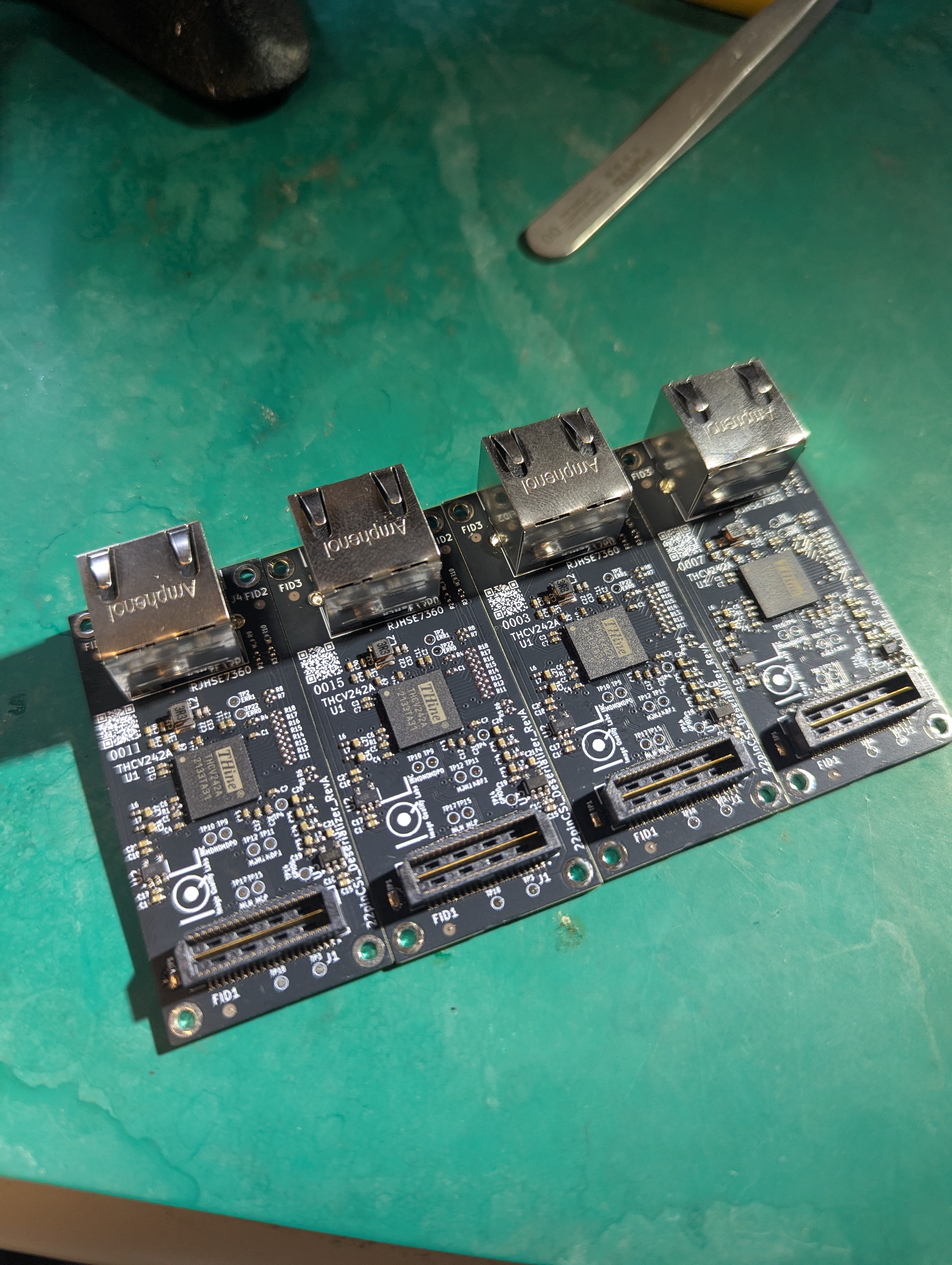 Deserializer board
